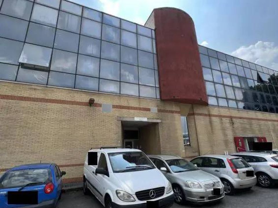 Erhvervsejendom i Mazzano, Brescia - foto 1