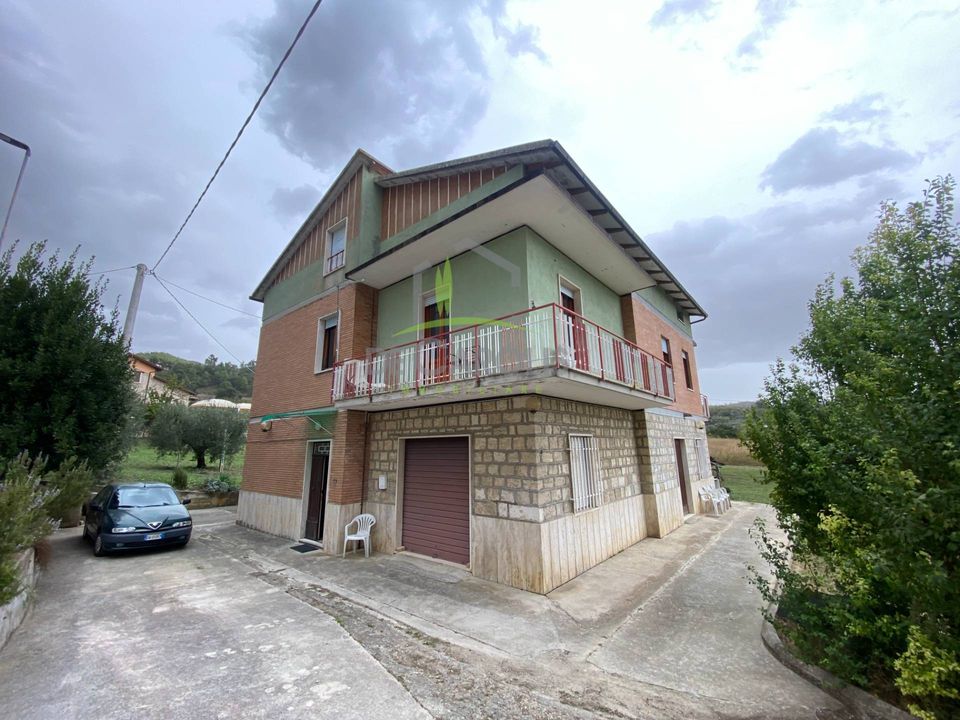 Villa a Ascoli Piceno, Ascoli Piceno - foto 1