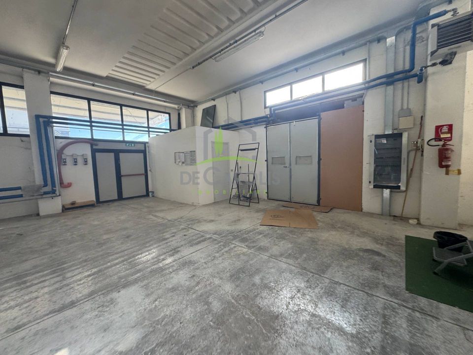 Erhvervsejendom i Folignano, Ascoli Piceno - foto 1