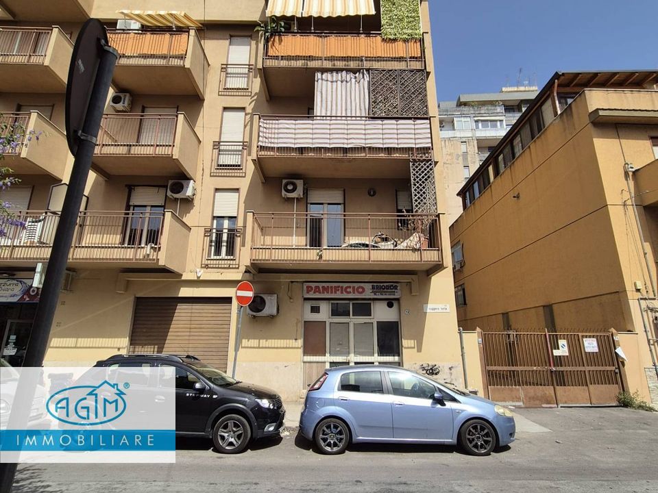 Erhvervsejendom i Palermo, Palermo - foto 1