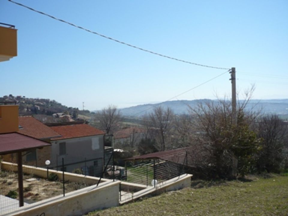 Helårsgrund i Colonnella, Teramo - foto 2