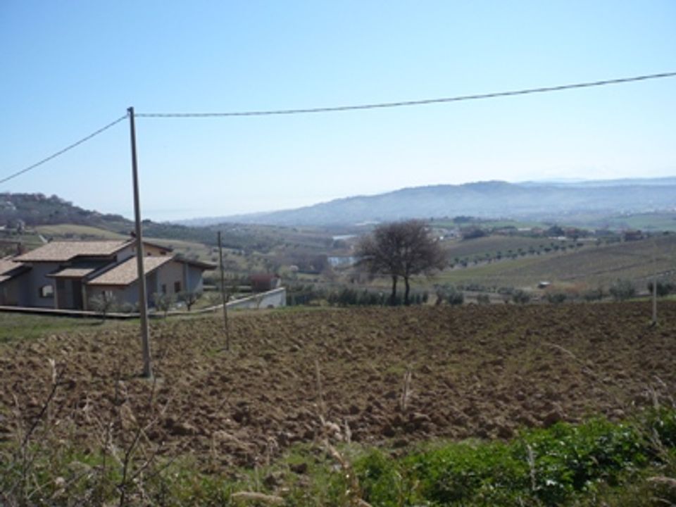 Helårsgrund i Colonnella, Teramo - foto 3