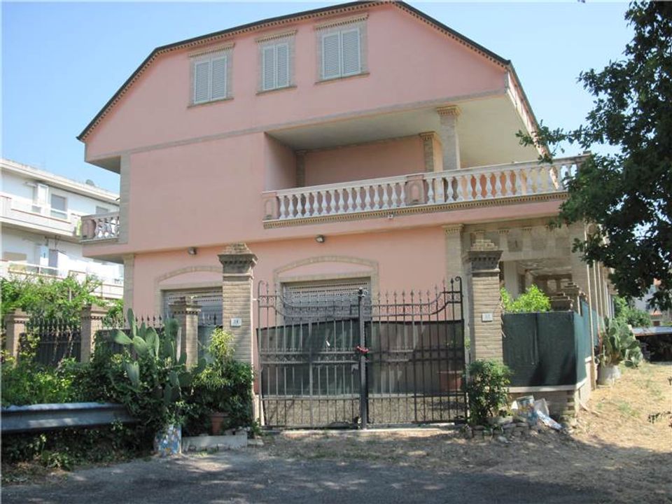 Villa i Grottammare, Ascoli Piceno - bilde 1