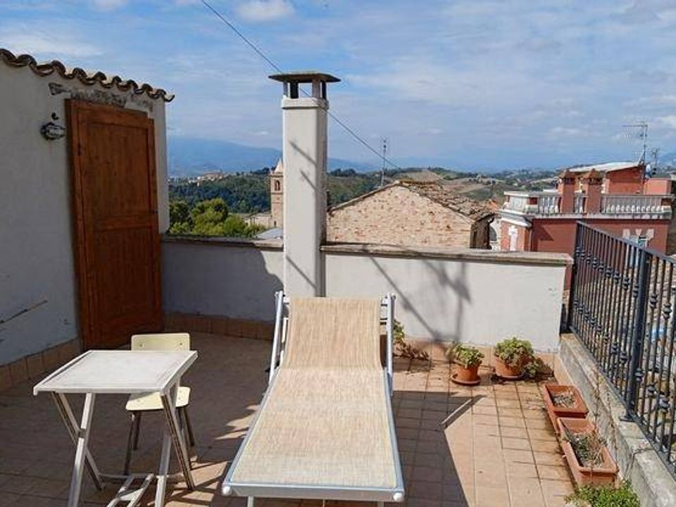 Villa i Monsampolo del Tronto, Ascoli Piceno - foto 1