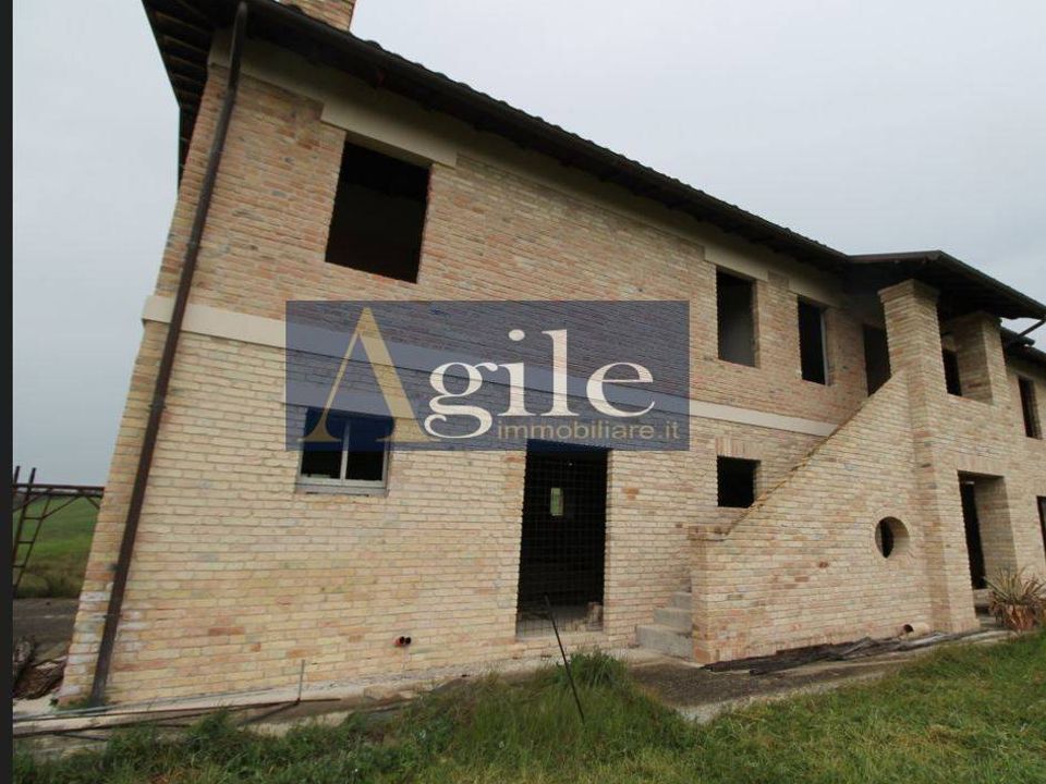 Landejendom i Ascoli Piceno, Ascoli Piceno - foto 1