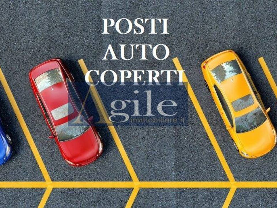 Parkeerruimte in Grottammare, Ascoli Piceno - foto 1