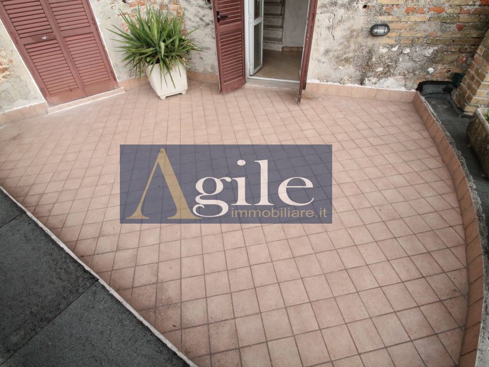 Villa i Ancarano, Teramo - foto 1