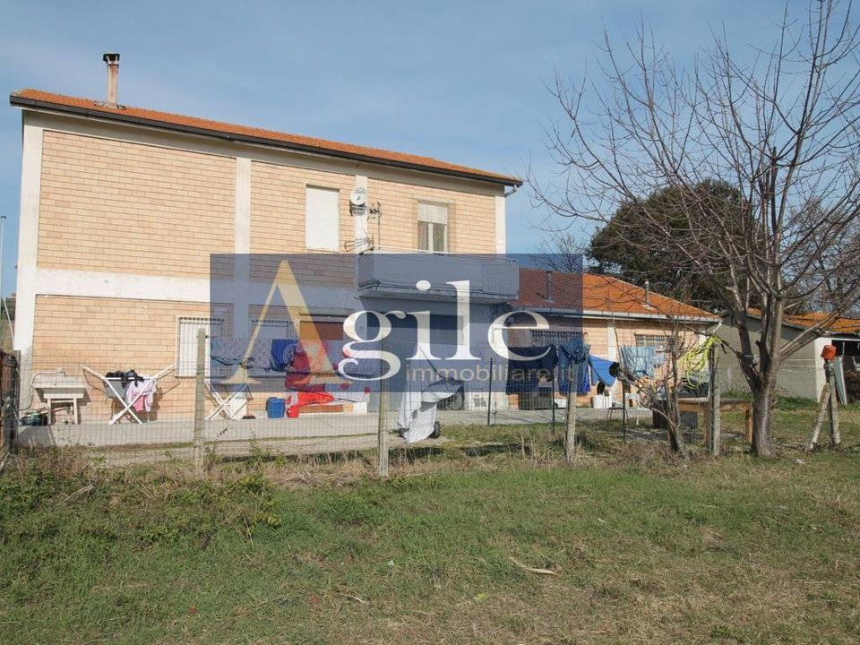 Villa i Spinetoli, Ascoli Piceno - foto 1
