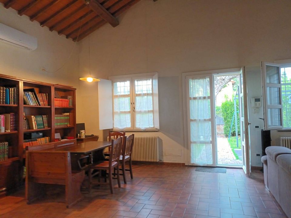 Villa i San Giuliano Terme, Pisa - foto 1