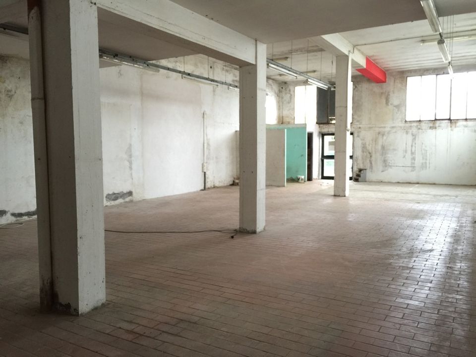 Erhvervsejendom i Ponsacco, Pisa - foto 2