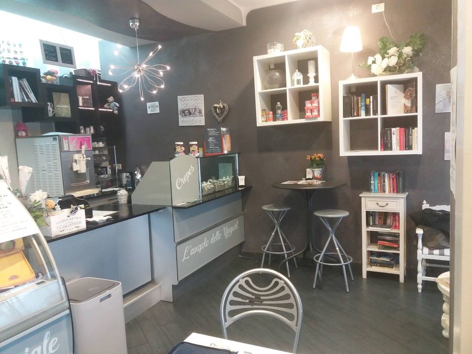 L'establiment comercial a Pontedera, Pisa - foto 2