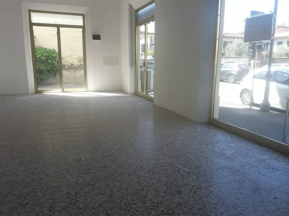 Erhvervsejendom i Ponsacco, Pisa - foto 5