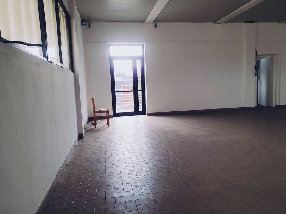 L'establiment comercial a Pontedera, Pisa - foto 4