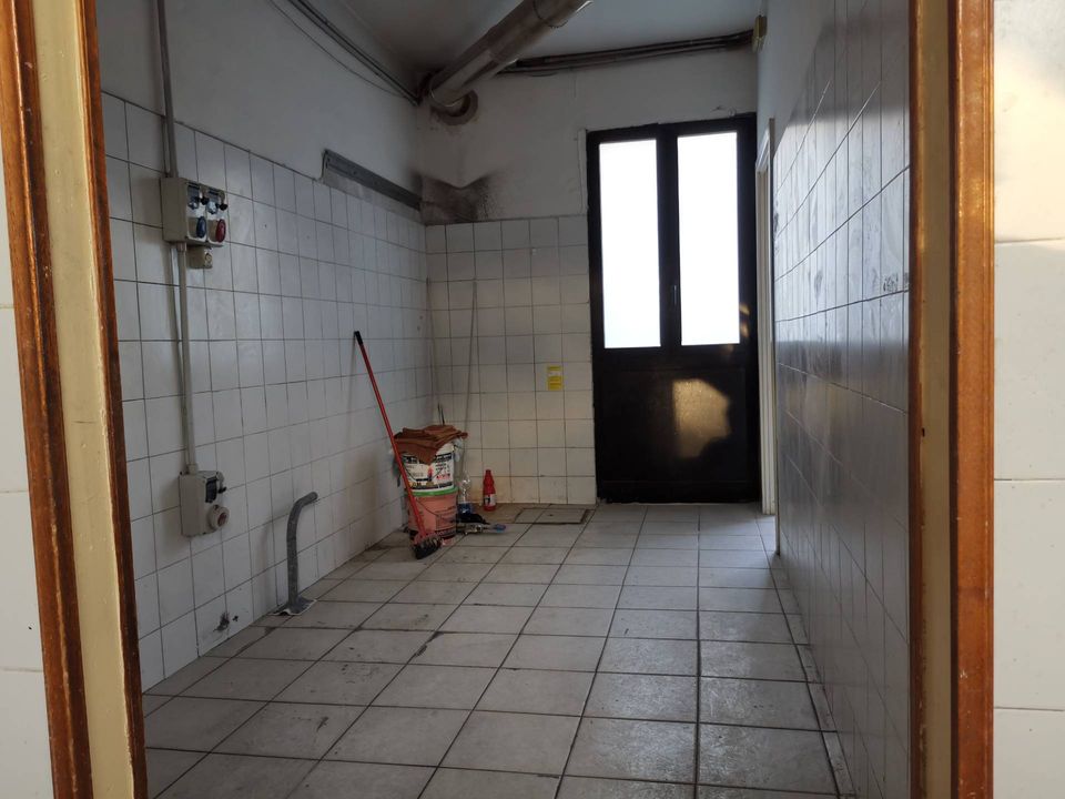 Erhvervsejendom i Calcinaia, Pisa - foto 2