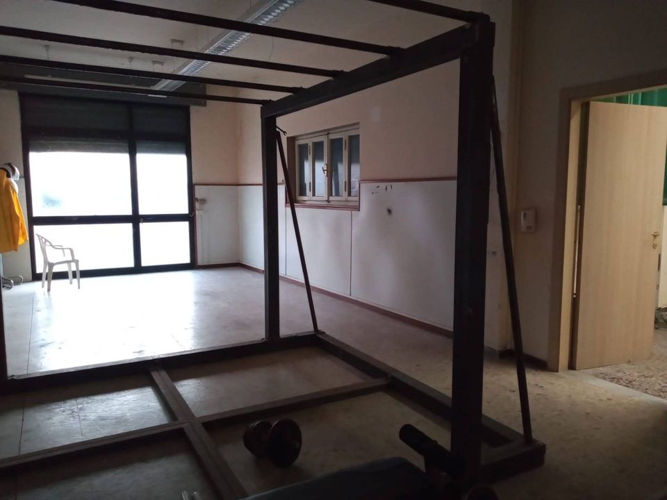 L'establiment comercial a Pontedera, Pisa - foto 4