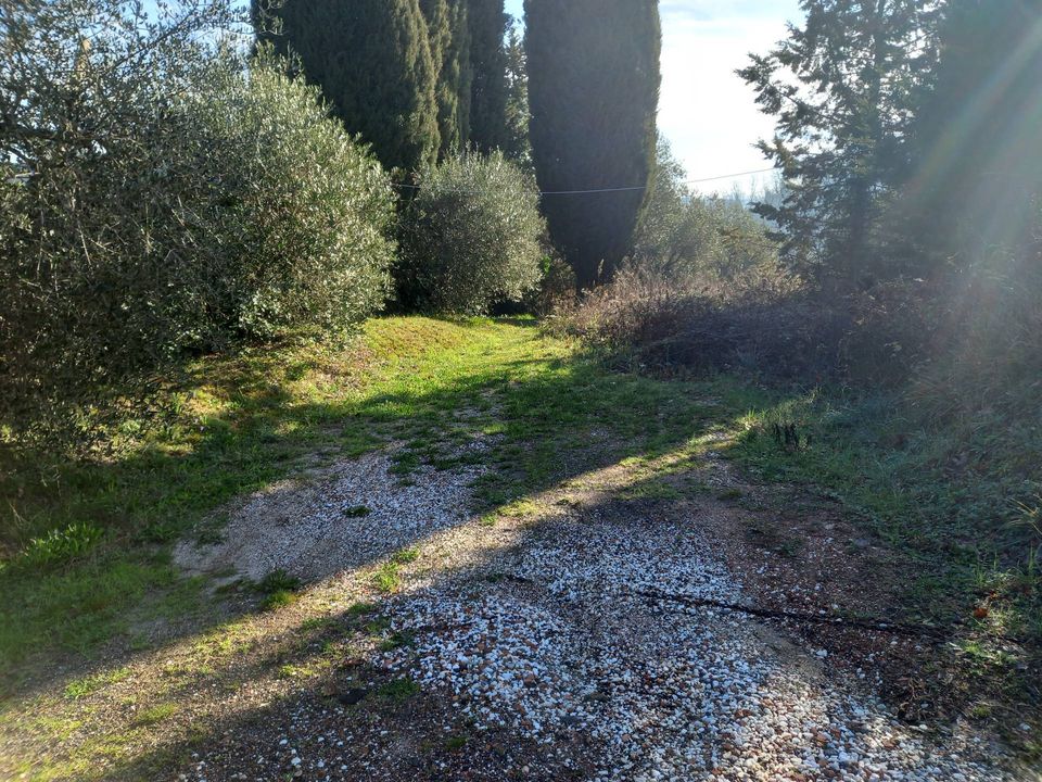 Helårsgrund i Crespina Lorenzana, Pisa - foto 1