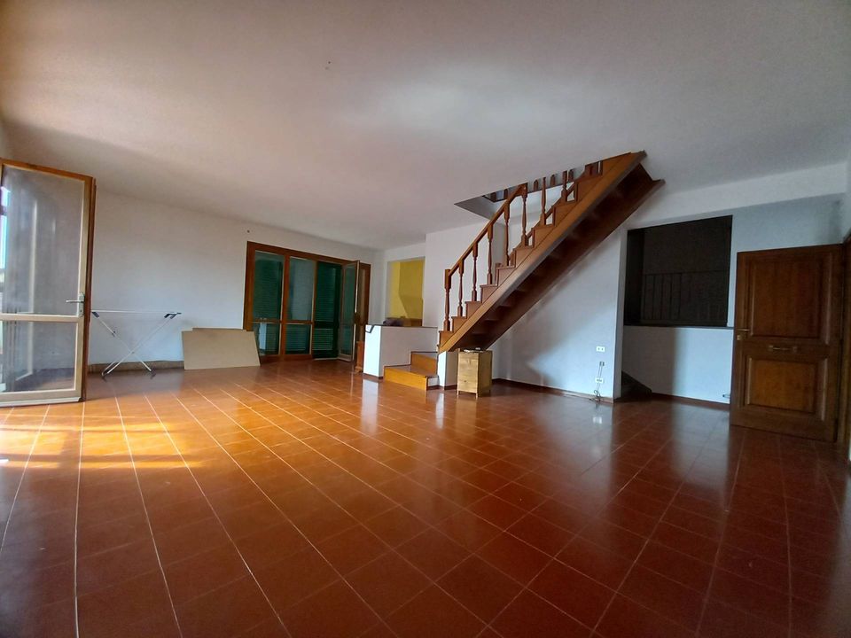 Villa i Ponsacco, Pisa - foto 2