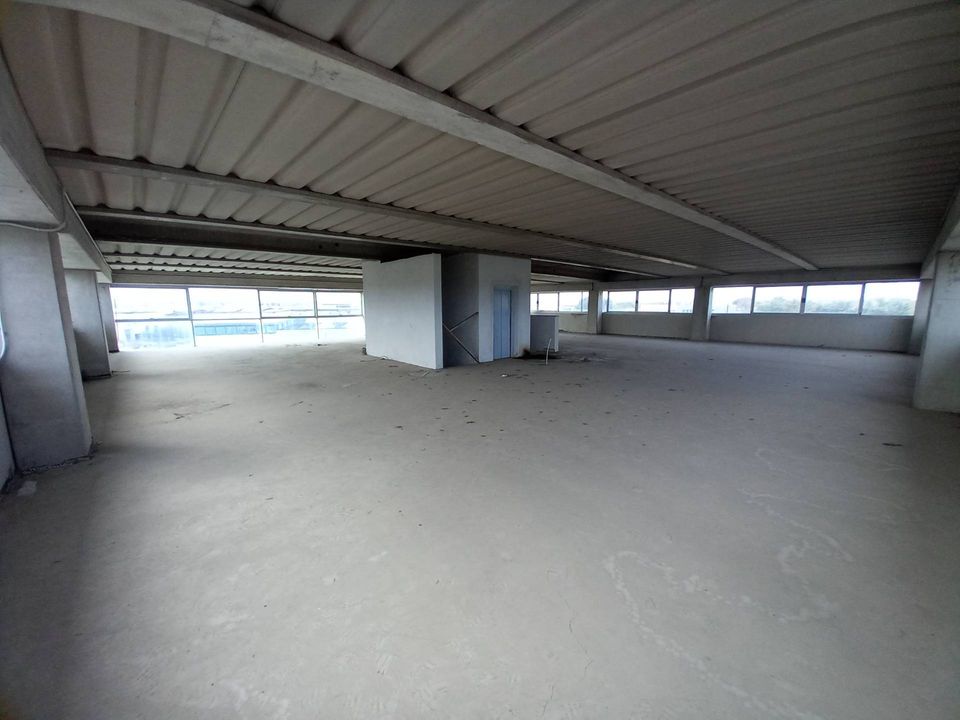 L'establiment comercial a Ponsacco, Pisa - foto 4