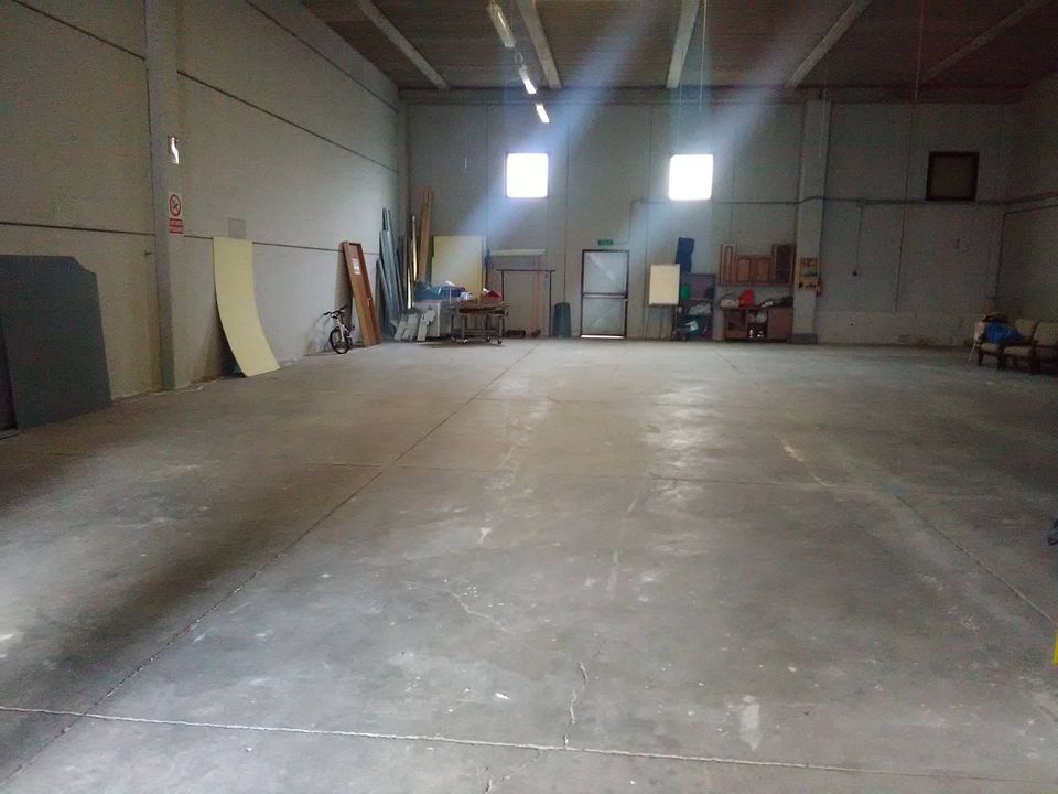 Erhvervsejendom i Collesalvetti, Livorno - foto 1