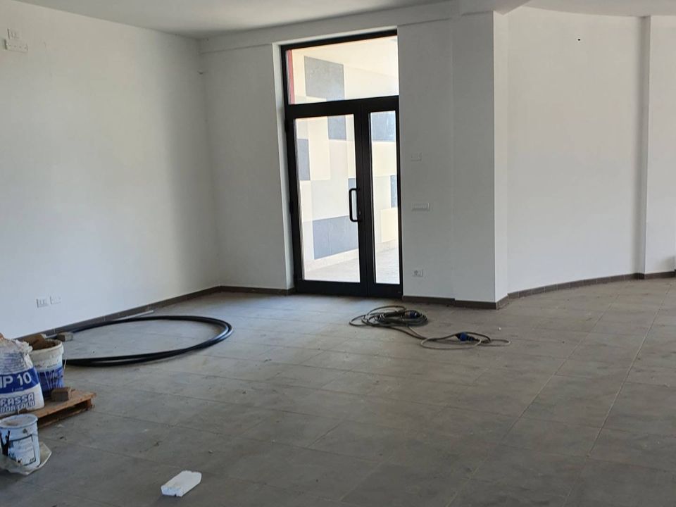 Erhvervsejendom i Capannori, Lucca - foto 4