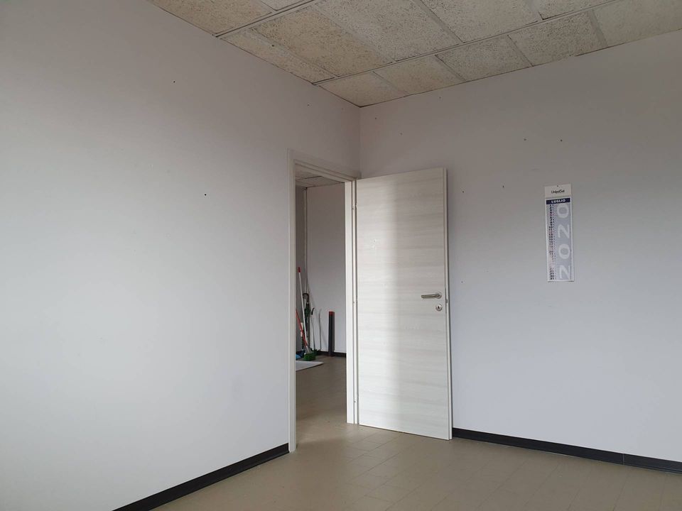 Erhvervsejendom i Capannori, Lucca - foto 1