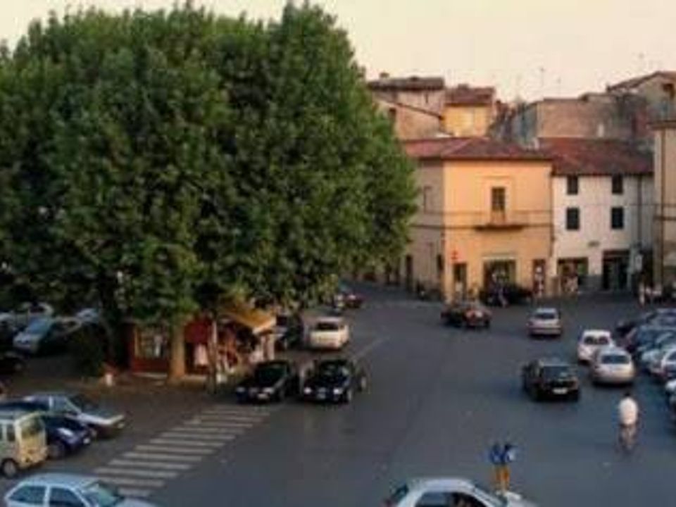 Erhvervsejendom i Lucca, Lucca - foto 2