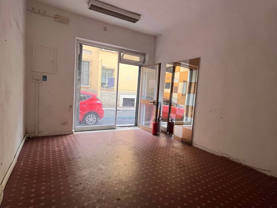 Erhvervsejendom i Mantua, Mantua - foto 3