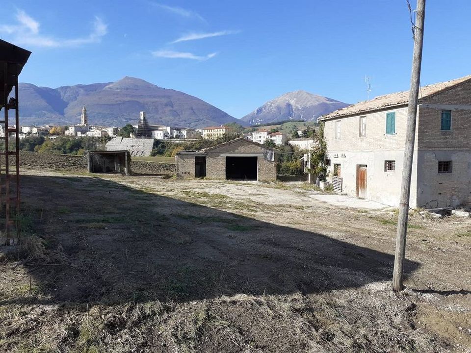 Landejendom i Campli, Teramo - foto 1