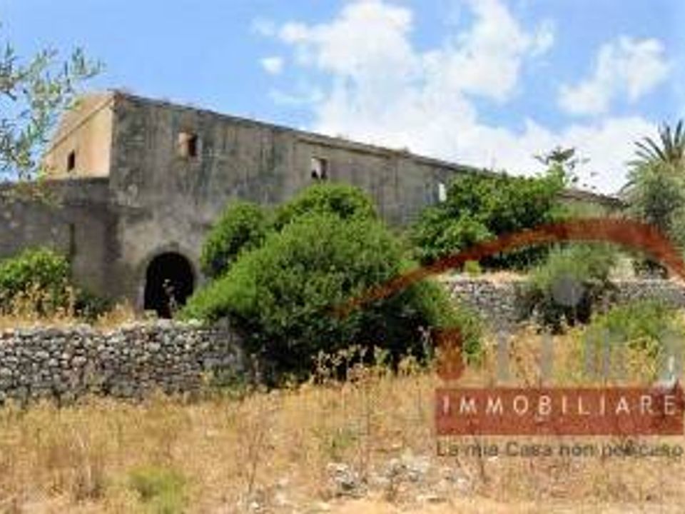 Helårsgrund i Noto, Siracusa - foto 1