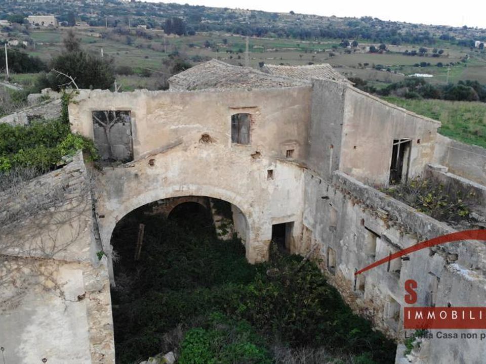 Landejendom i Siracusa, Siracusa - foto 4