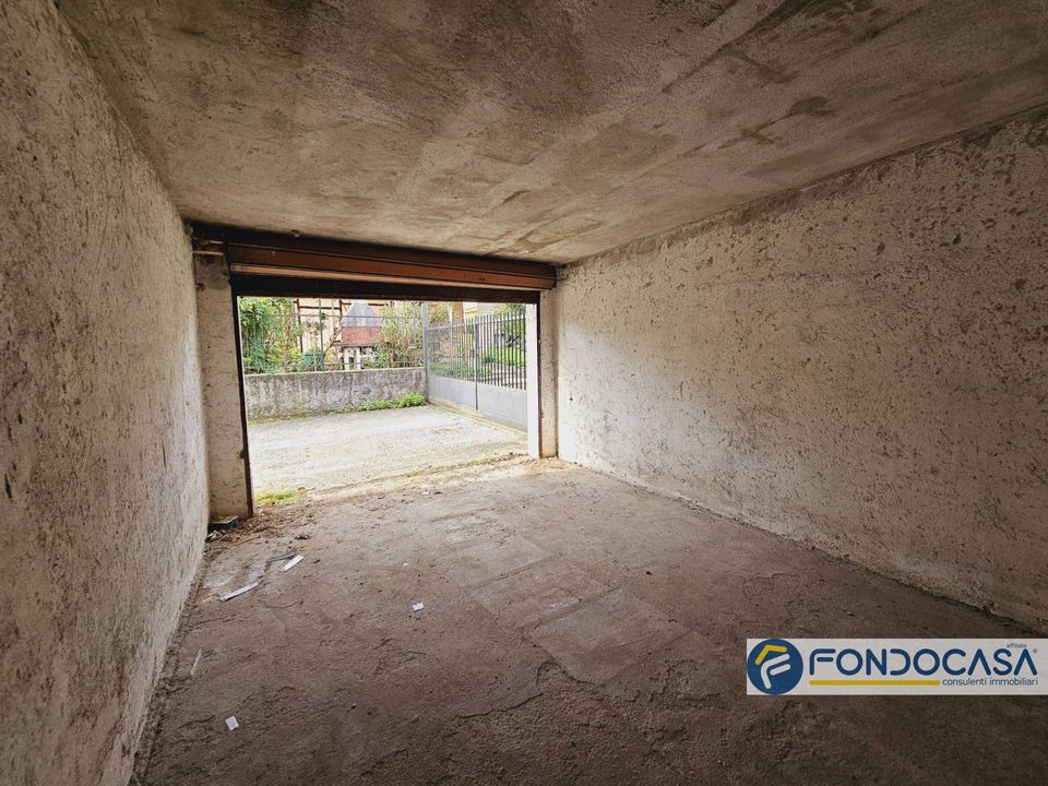 Parkeringsplads i Palazzolo sull'Oglio, Brescia - foto 5