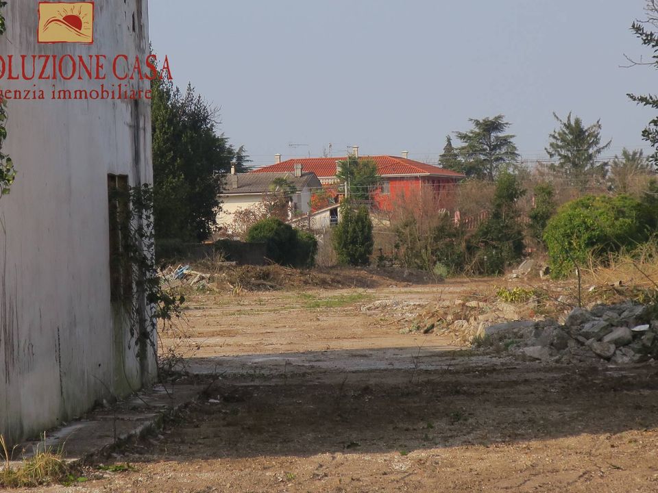 Tomt i Ronchi dei Legionari, Gorizia - bilde 1
