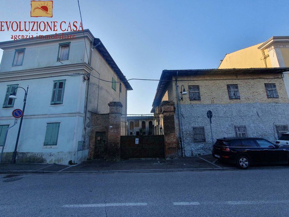 Villa i Villesse, Gorizia - foto 1