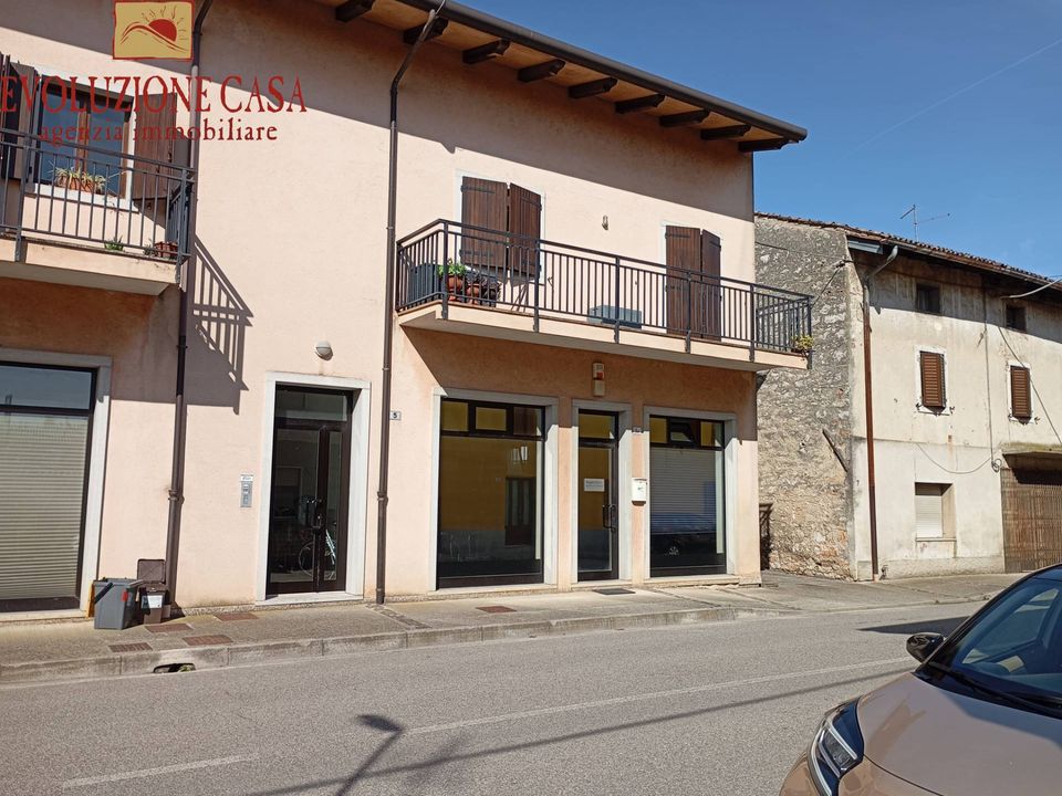 Erhvervsejendom i Romans d'Isonzo, Gorizia - foto 1