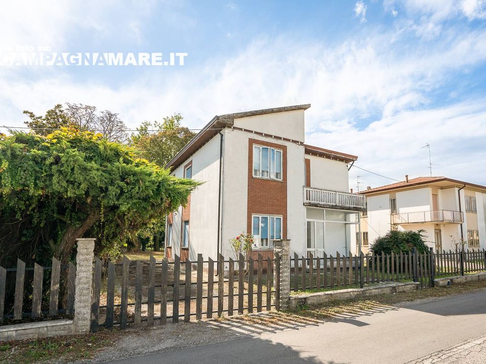 Villa i Riva del Po, Ferrara - bilde 1