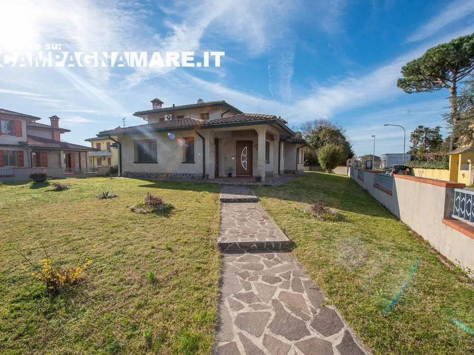 Villa i Riva del Po, Ferrara - bilde 1