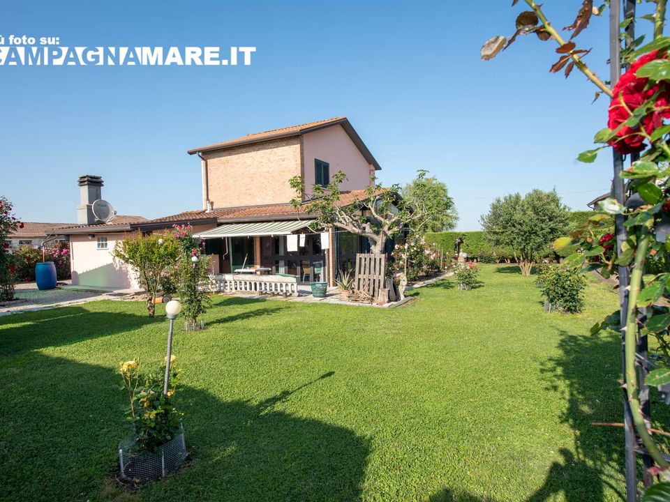 Villa en Jolanda di Savoia, Ferrara - foto 4