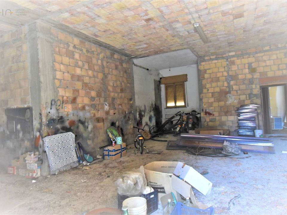 Parkeringsplads i San Benedetto Del Tronto, Ascoli Piceno - foto 3