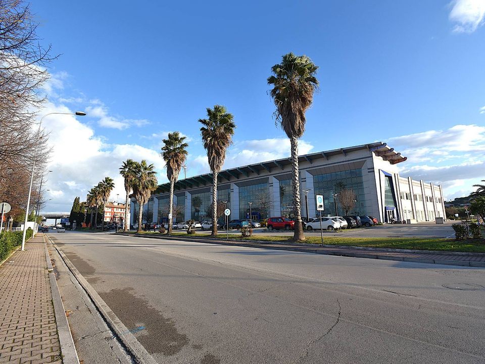 Lokal użytkowy: San Benedetto Del Tronto, Ascoli Piceno – zdjęcie 1