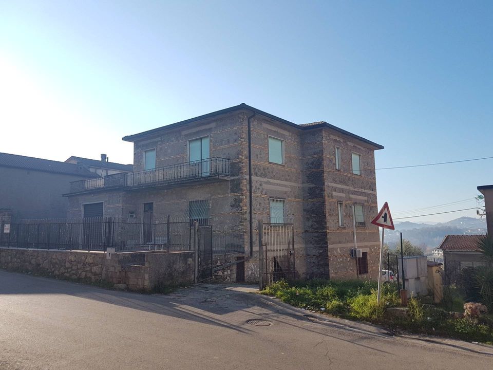 Villa a Monte San Giovanni Campano, Frosinone - foto 1