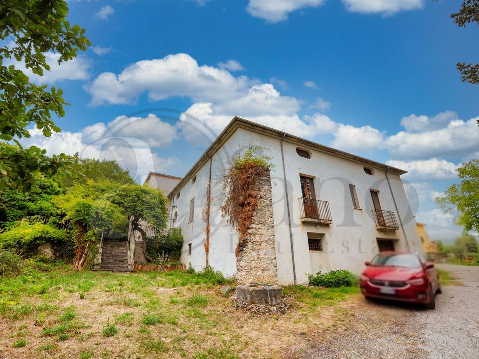 Landejendom i Paterno, Potenza - foto 1