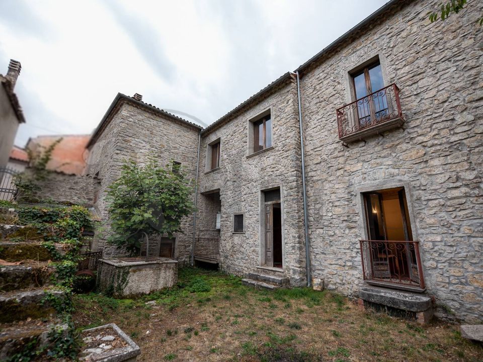 Landejendom i Sasso di Castalda, Potenza - foto 3