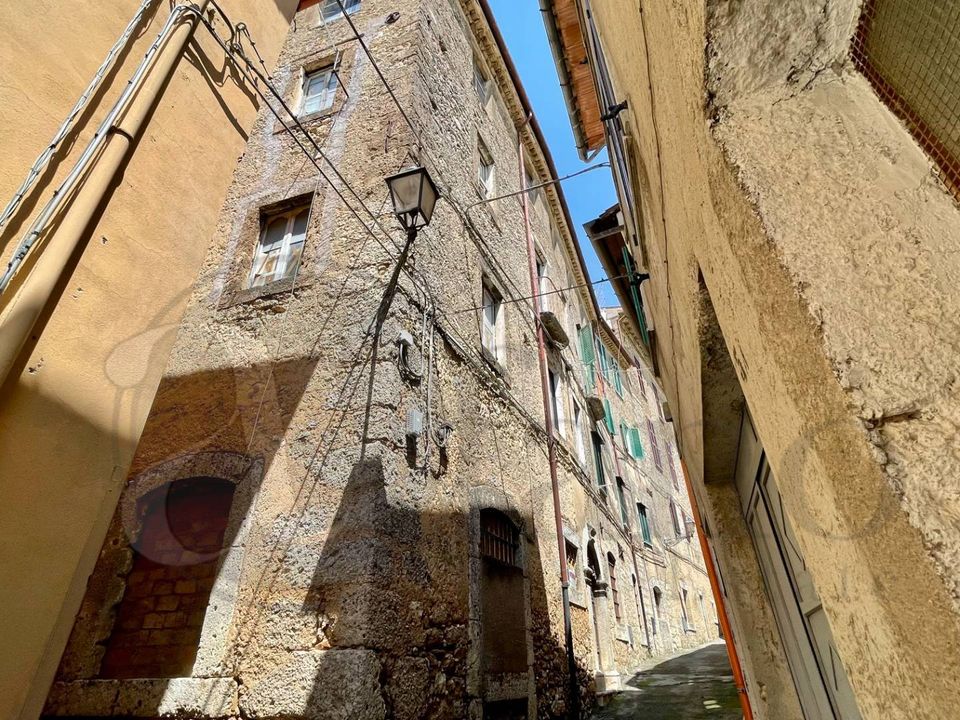Erhvervsejendom i Arpino, Frosinone - foto 3