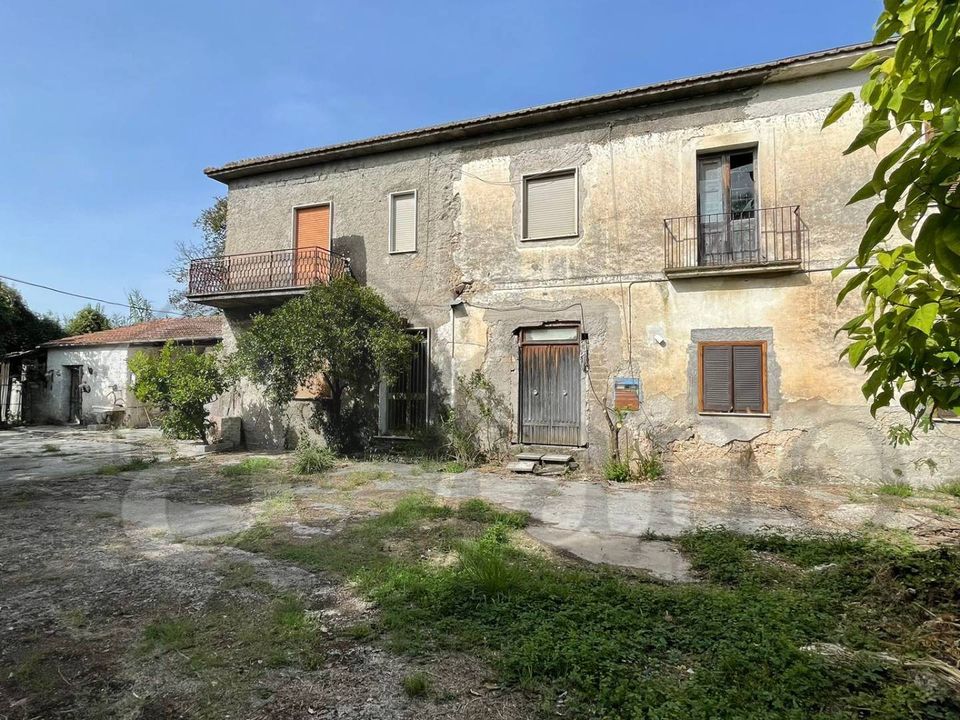 Villa i Roccasecca, Frosinone - foto 1