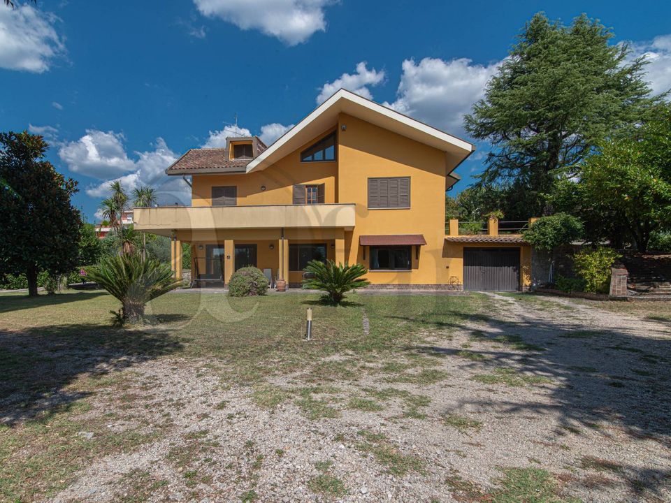 Villa i Ferentino, Frosinone - foto 1