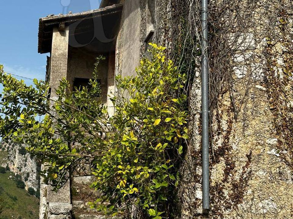Landejendom i Rocca d'Arce, Frosinone - foto 4
