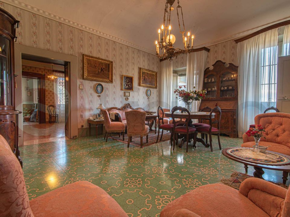 Erhvervsejendom i Arpino, Frosinone - foto 1