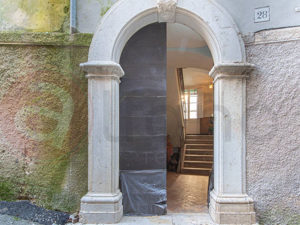 Erhvervsejendom i Arpino, Frosinone - foto 4
