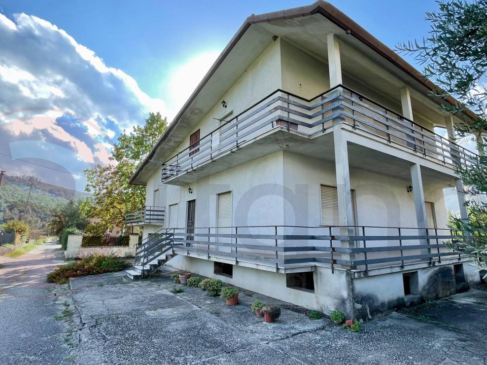 Villa i Arce, Frosinone - foto 1