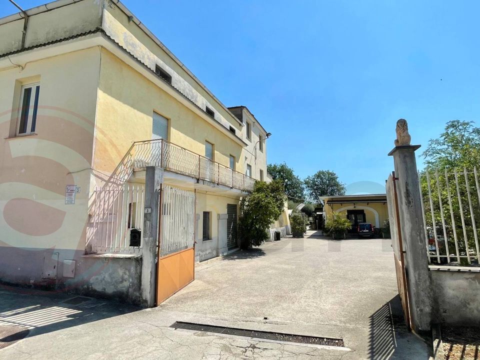 Erhvervsejendom i Castrocielo, Frosinone - foto 4